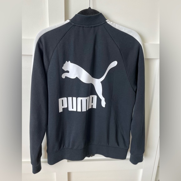 Puma Classics Women's T7 Track
Jacket size M - Picture 5 of 13